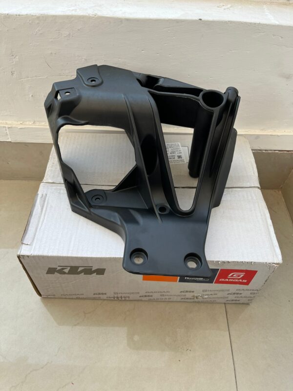 KTM Duke Structure Right